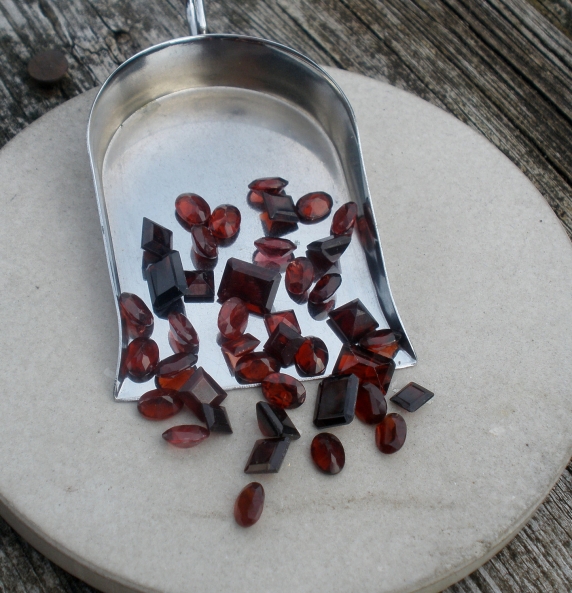 Over 25 Carats of Loose Natural Red Garnet Gem Mix