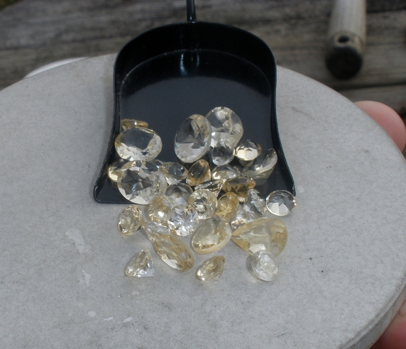 Over 25 Carats of Loose Natural Yellow Citrine Gem Mix