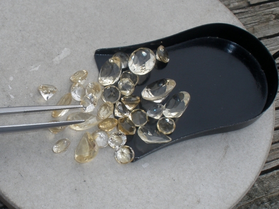 Over 25 Carats of Loose Natural Yellow Citrine Gem Mix