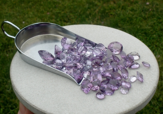 over 50 carats of loose natural amethyst gem mix