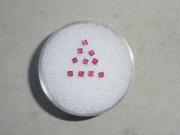 10 Loose Natural Red Ruby Square Gems 1.5mm