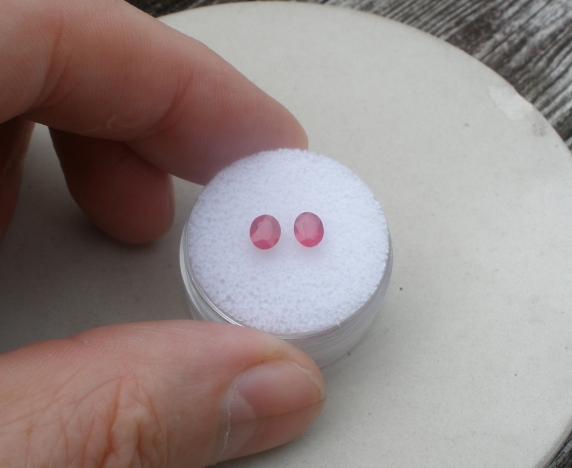 Ruby oval gem pair 5x4mm each