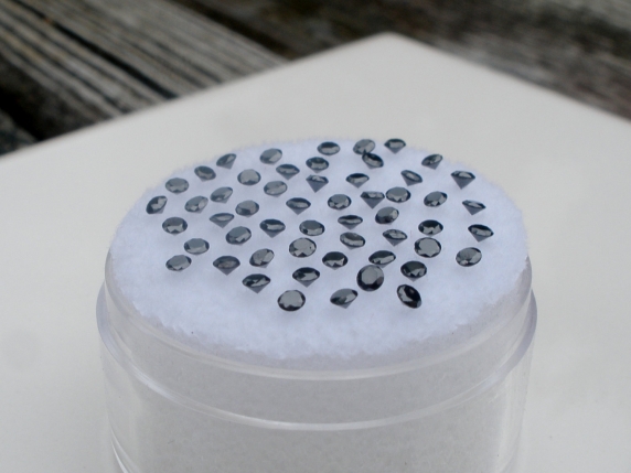 Black diamond round loose parcel over 1 carats