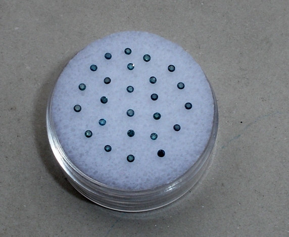 25 blue diamond loose rounds 1.2mm each