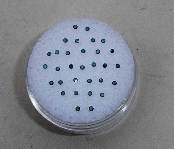 30 blue diamond loose rounds 1.1mm each