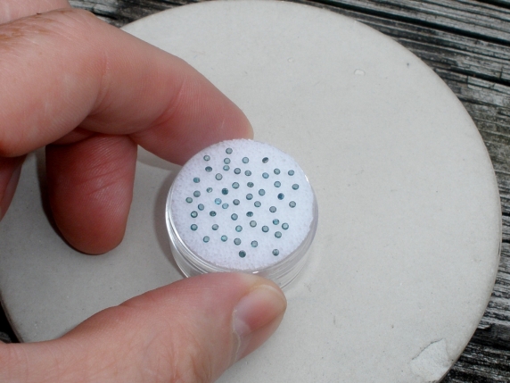 50 blue diamond loose rounds 1.3mm each