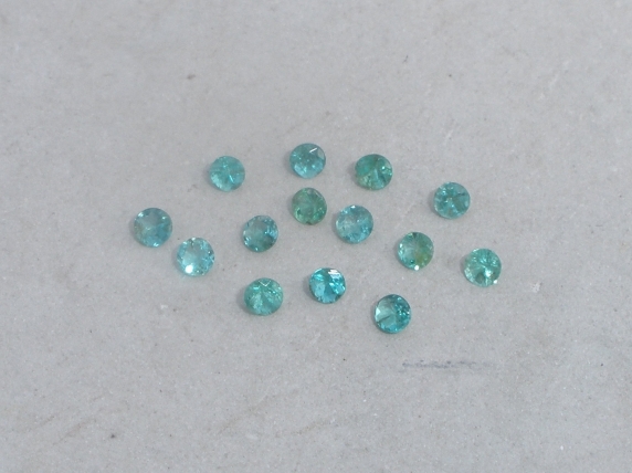 Colombian emerald round gem parcel 2mm to 2.3mm each