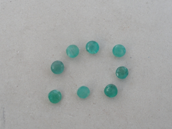Over 1 carat Colombian emerald round gem parcel 3mm each