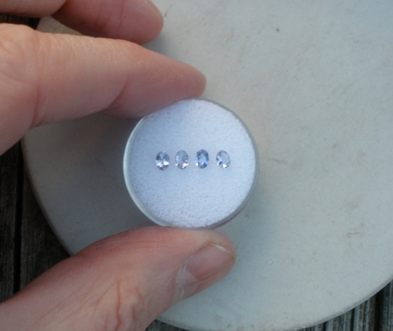 4 Tanzanite oval gems 4x3mm each