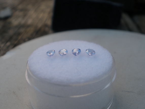 4 Tanzanite oval gems 4x3mm each