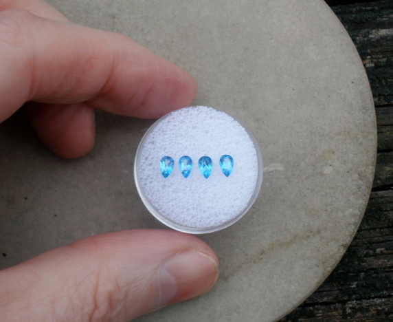 4 Loose Blue Topaz Pear Gems 5x3mm each