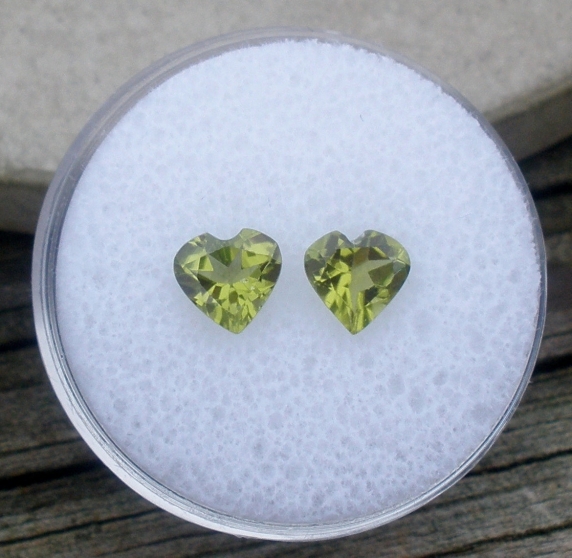 Peridot heart gem pair 6mm each