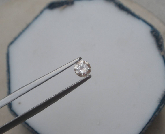 4mm Champagne Natural Diamond Loose Faceted Round SI Quality