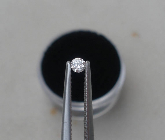 3mm White Natural Diamond Loose Faceted Round VS2 Clarity