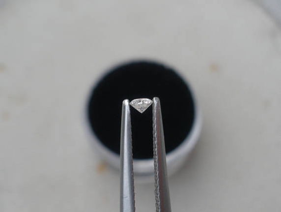 3mm White Natural Diamond Loose Faceted Round VS2 Clarity