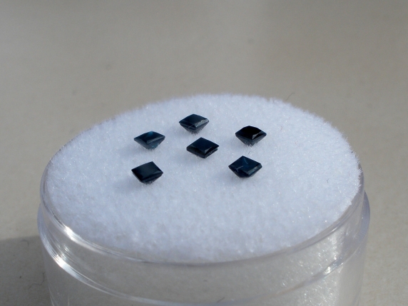 6 Black Princess Natural Diamonds Loose Faceted 2mm each