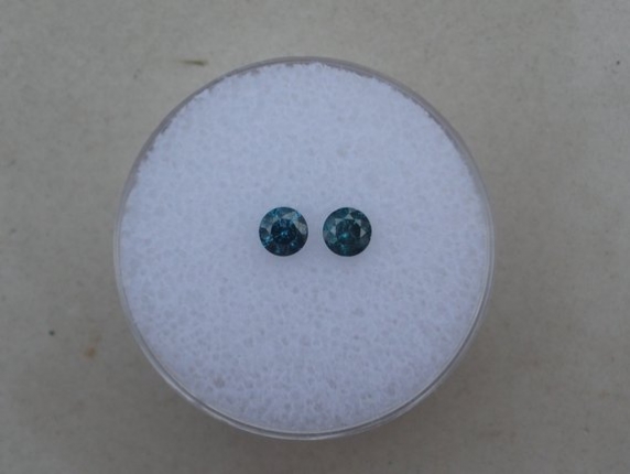 Blue Diamond Loose Round Faceted Pair 3.5mm each