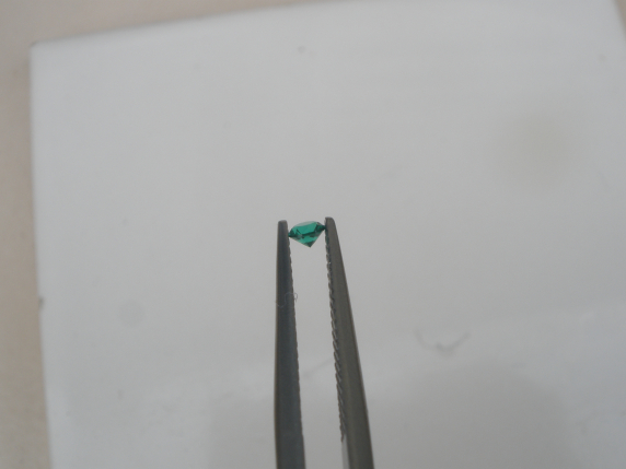 2.5mm Top Quality Emerald round loose faceted natural gem