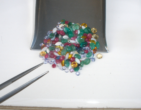 25 Carats of Natural Precious Gem Mix