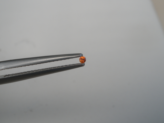 1.5mm Orange sapphire round loose faceted natural gem Top Quality