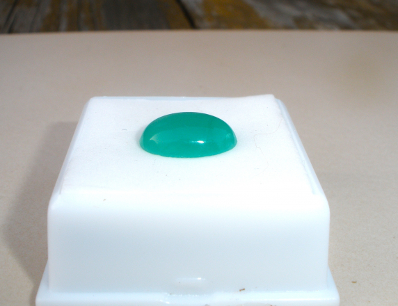 14 x 10mm Aventurine Oval Cabochon Natural Green Gem for Jewelry and Crafts 14 x 10mm Aventurine Oval Cabochon Natural Green Gem for Jewelry and Crafts