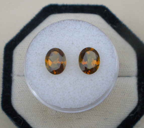 8x6mm Golden Yellow Mystic Quartz Oval Gem Pair 8x6mm Golden Yellow Mystic Quartz Oval Gem Pair
