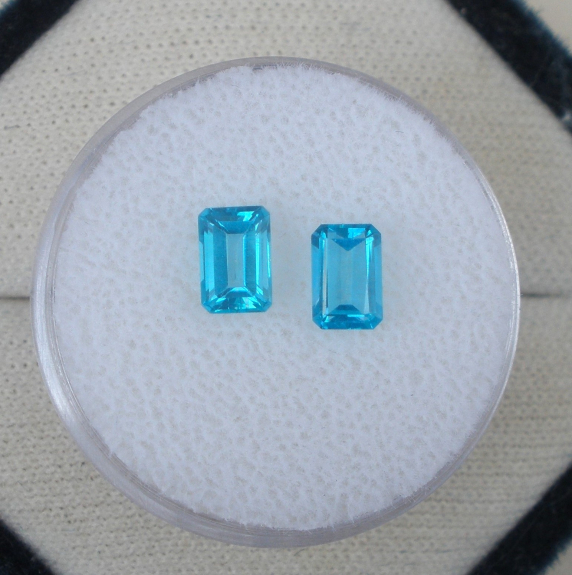 Swiss Blue Topaz Emerald Loose Faceted Natural Gem Pair 6 x 4mm