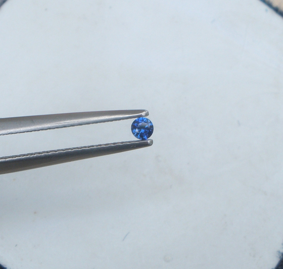 2mm Blue sapphire round loose faceted natural gem