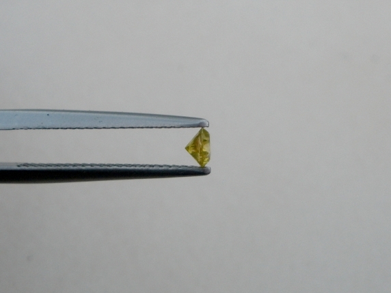 Yellow diamond loose round 3.5mm