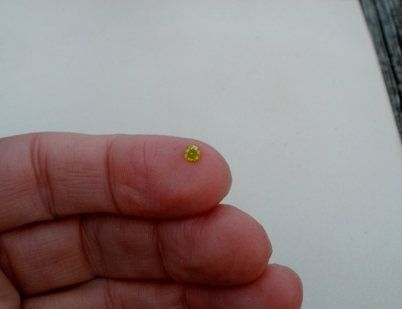 Yellow diamond loose round 3.5mm