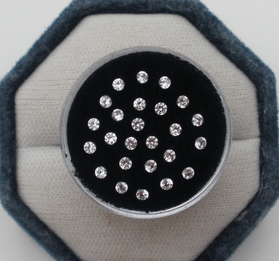 25 White Topaz Round Gems 2mm each