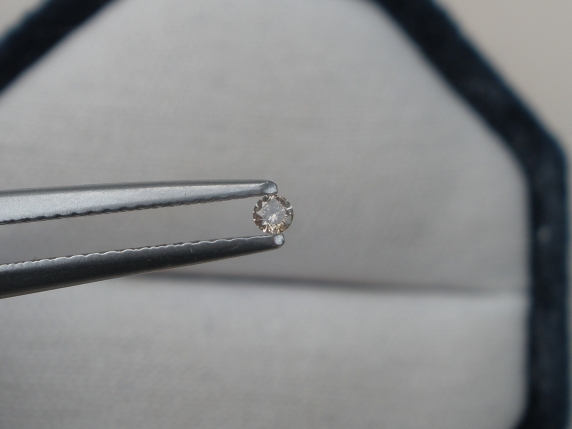 2mm champagne diamond loose rounds