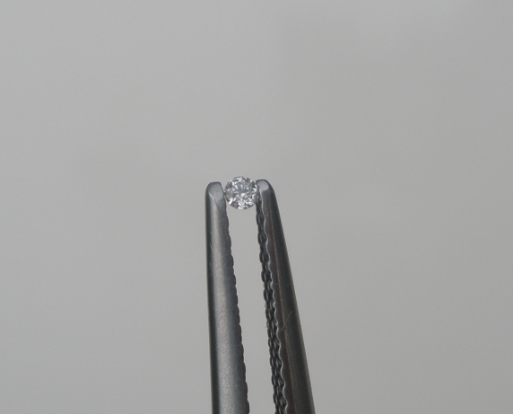 White diamond loose round 1.5mm
