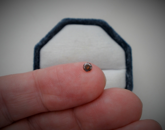 3.5mm Cognac Red Diamond loose round 0.18 carat