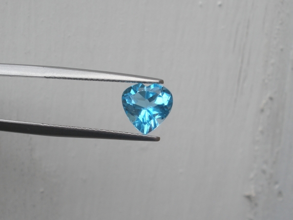 Swiss Blue Topaz Heart Gem 8mm