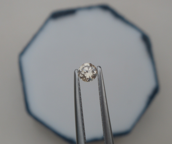 3.5mm Champagne Diamond loose round 0.17 carats