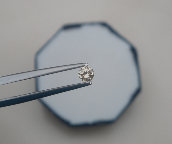 3.5mm Champagne Diamond loose round 0.17 carats