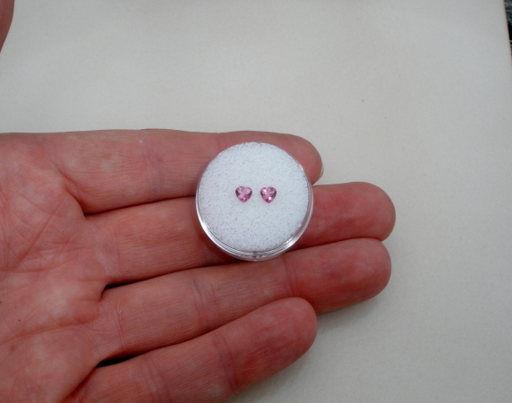 Pink topaz heart gem pair 4mm