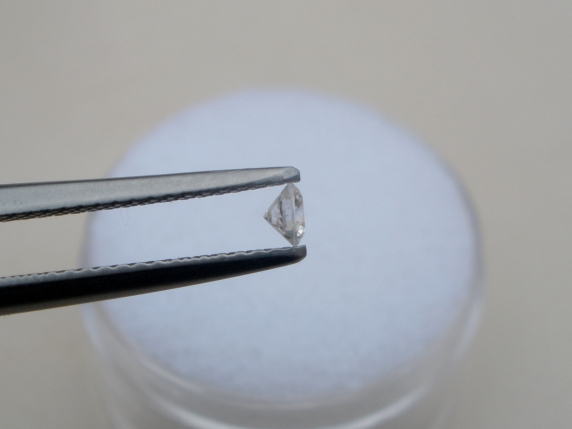3mm white diamond loose round 0.10 carats