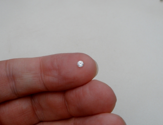 3mm white diamond loose round 0.10 carats