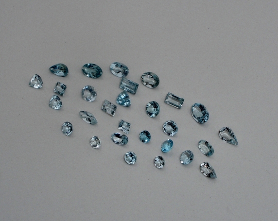 Aquamarine gem mix loose parcel over 5 carats