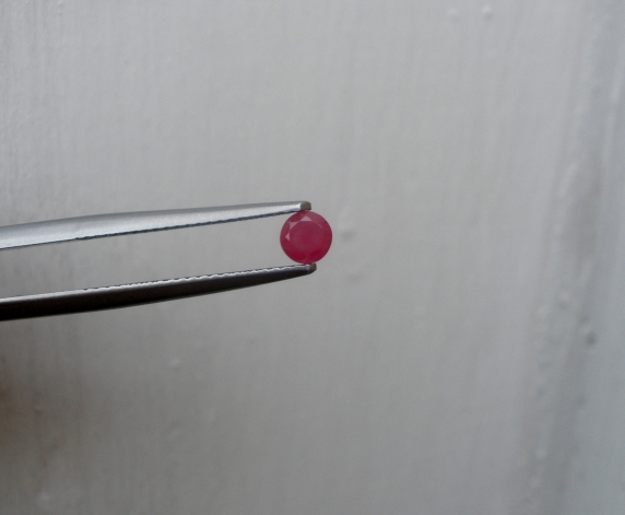 Ruby round loose gem 4mm