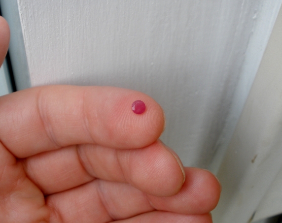 Ruby round loose gem 4mm