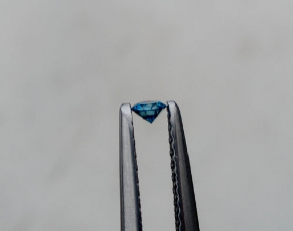 Blue diamond loose rounds 2.5mm