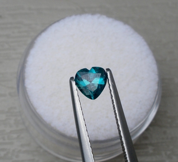 Teal Green Topaz Heart Gem 5mm