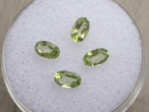 4 Loose Natural Peridot Oval Cut Gems 5 x 3MM Each