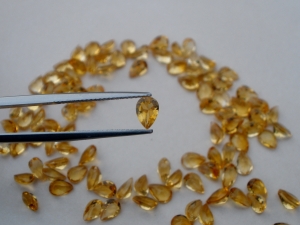 Citrine Pear gem 6 x 4mm