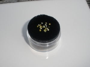 30 Yellow Natural Diamond loose faceted rounds 1.3mm each